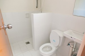IDEA ACADEMIA_dormitory toilet02